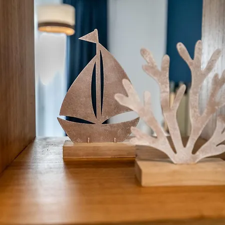 Apartment Taro's Blue Sea By Pleiades Marina Di Pisa